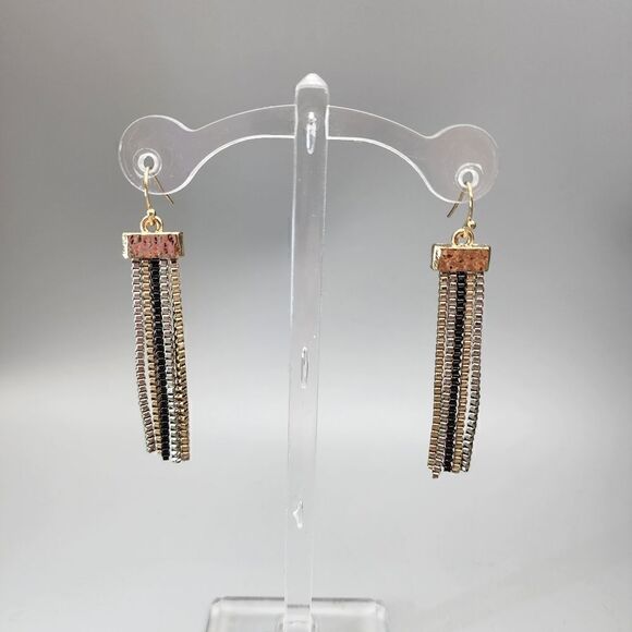 Fashion earrings  - Picture 1 of 4